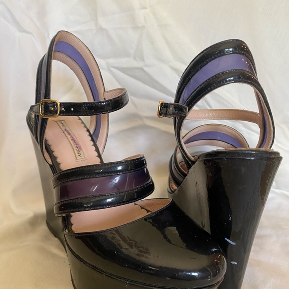 GORGEOUS Opening Ceremony Shoes - Picture 5 of 6